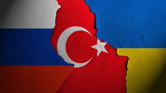 تركيا تناقش استئناف مفاوضات أوكرانيا وموسكو في إسطنبول