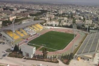 صورة حول : السير تحذر من اختناقات حول ستاد الحسن بمباراة الرمثا والوحدات السير تحذر من اختناقات حول ستاد الحسن بمباراة الرمثا والوحدات