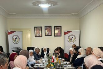 لقاء حواري حول دور المرأة في التنمية السياسية