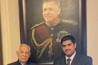 آل خطاب يلتقي رئيس الديوان الملكي الهاشمي العامر