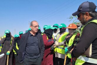 صورة حول : وزير الإدارة المحلية يتفقد عدداً من بلديات المفرق ويؤكد رفع مستوى الجاهزية لفصل الشتاء وزير الإدارة المحلية يتفقد عدداً من بلديات المفرق ويؤكد رفع مستوى الجاهزية لفصل الشتاء