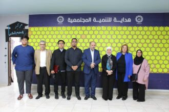 صورة حول : مساعد رئيس مجلس النواب الجراح ترعى اليوم الخيري في مخيم اربد مساعد رئيس مجلس النواب الجراح ترعى اليوم الخيري في مخيم اربد