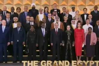 الملكة رانيا تشارك في افتتاح المتحف المصري الكبير بحضور قادة عرب وأجانب