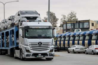 جمرك الزرقاء: 1896 مركبة متبقية بالمنطقة الحرة وإعادة هيكلة قطاع المركبات تدخل حيز التنفيذ