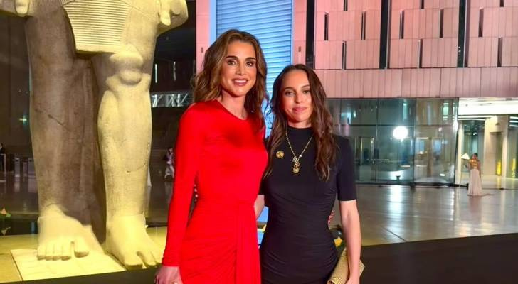 الملكة: "أحلى رحلة عبر الزمن مع حبيبتي"