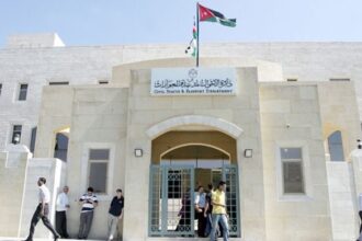 الأحوال المدنية تكشف عن تفاصيل جواز السفر الإلكتروني