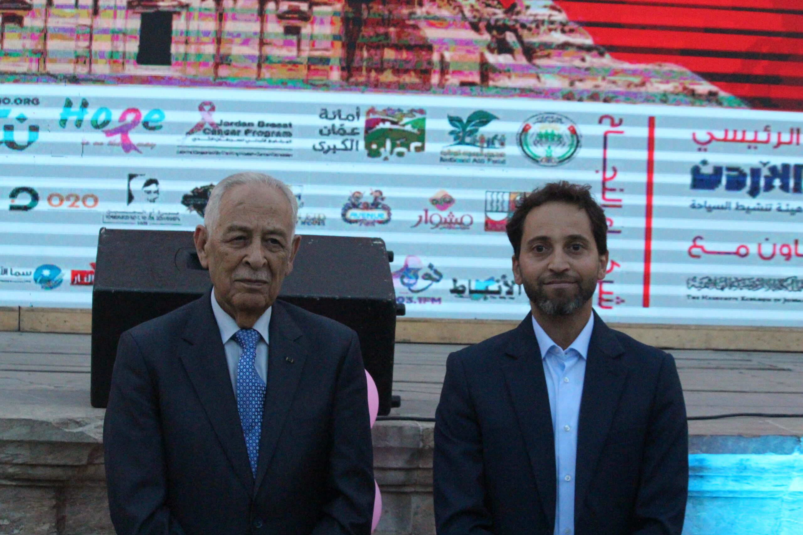 بالفيديو والصور.. العيسوي يطلق مبادرة “شاشة أمل”